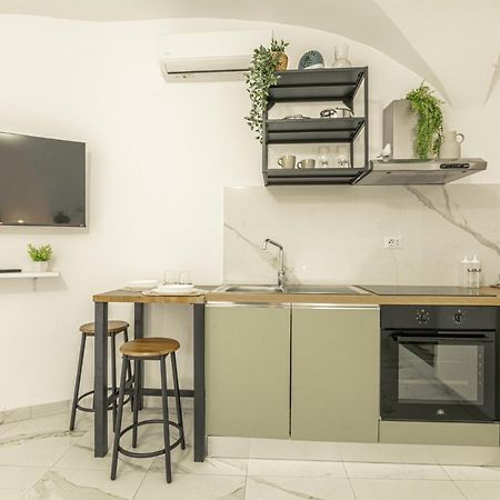 Dimora Bianca Apartment คาตาเนีย ภายนอก รูปภาพ