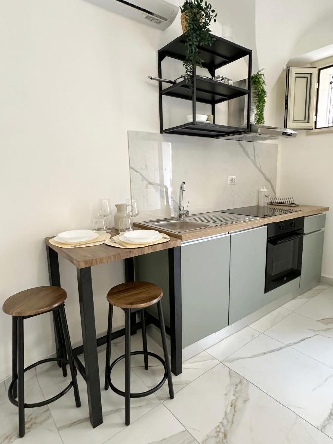 Dimora Bianca Apartment คาตาเนีย ภายนอก รูปภาพ